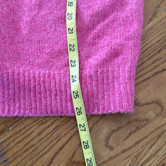 Sweater - Picture 6 of 6